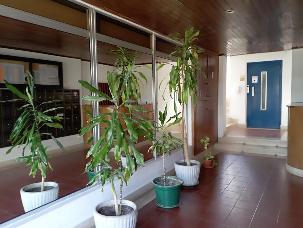 Love Shack Flat In Quarteira Center Esterno foto